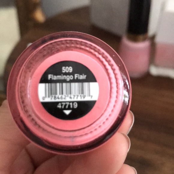 Various nail polish - Picture 2 of 5